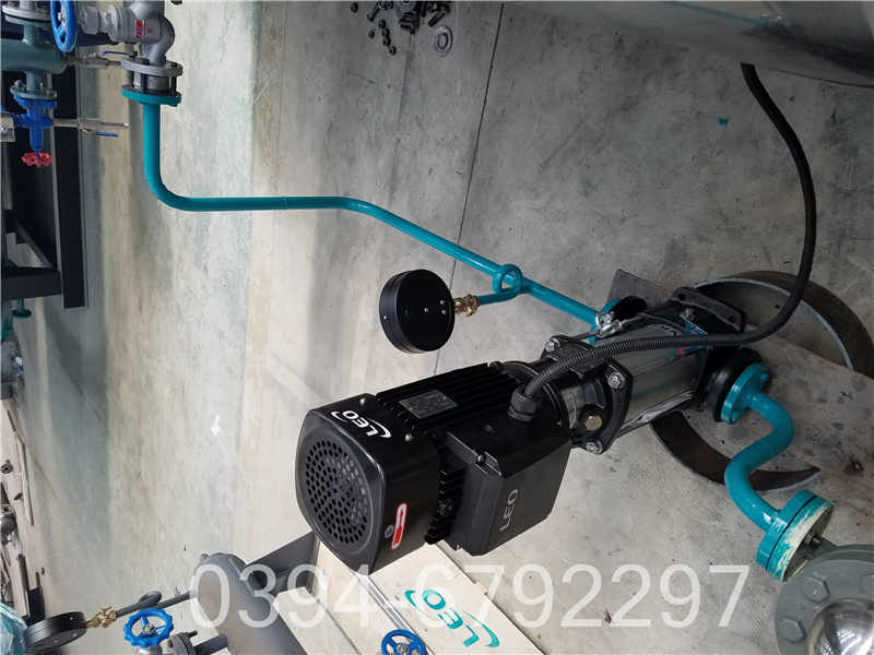 导热油锅炉安装图片(图1)