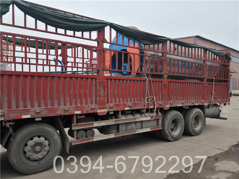 2100kw洗浴热水锅炉(图2)