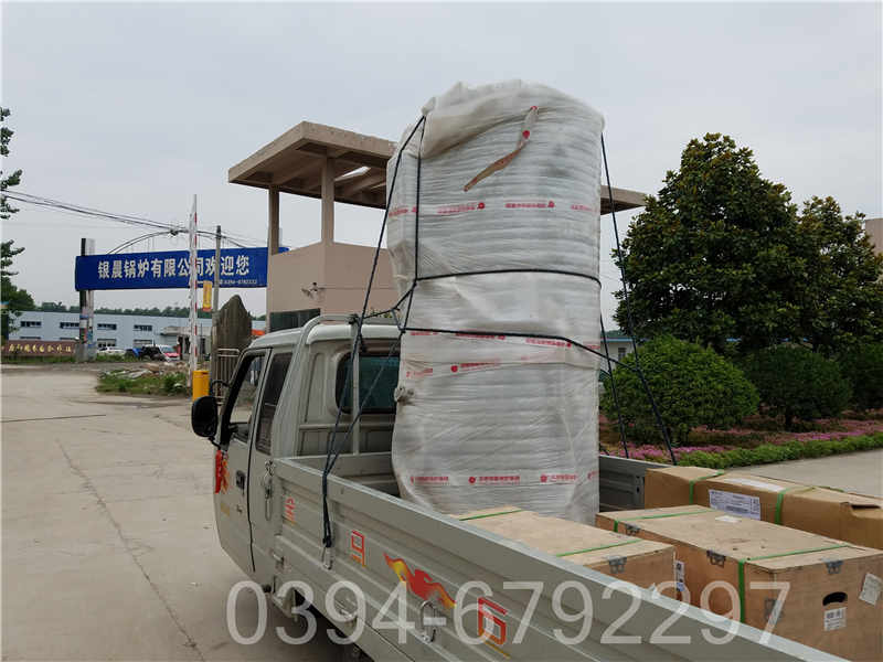广东CLHS0.12-85/60-QY天然气热水锅炉(图2)